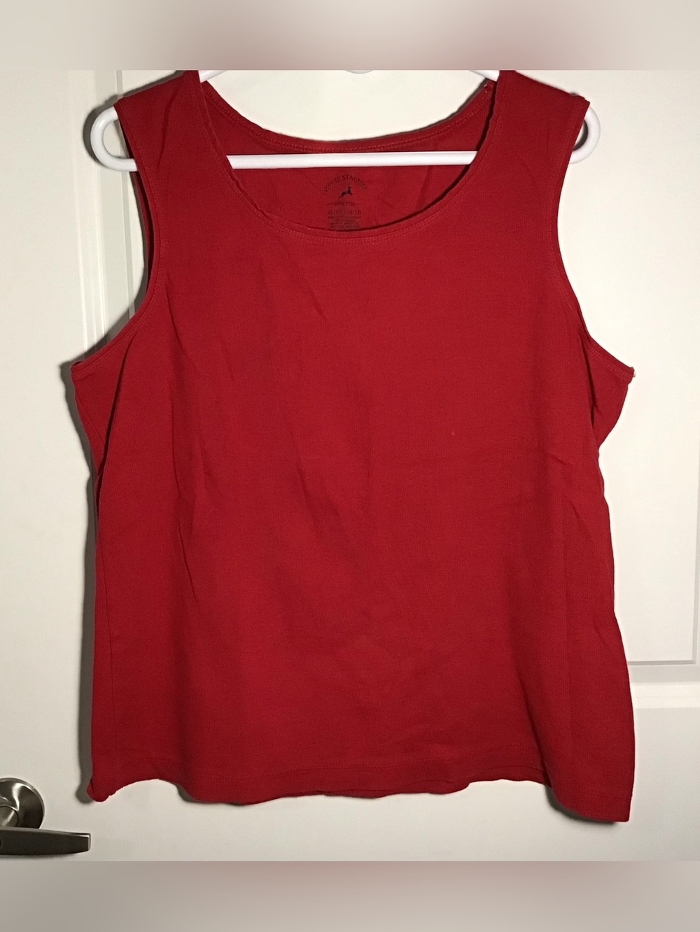 White Stag Red Sleeveless Tank Top XL